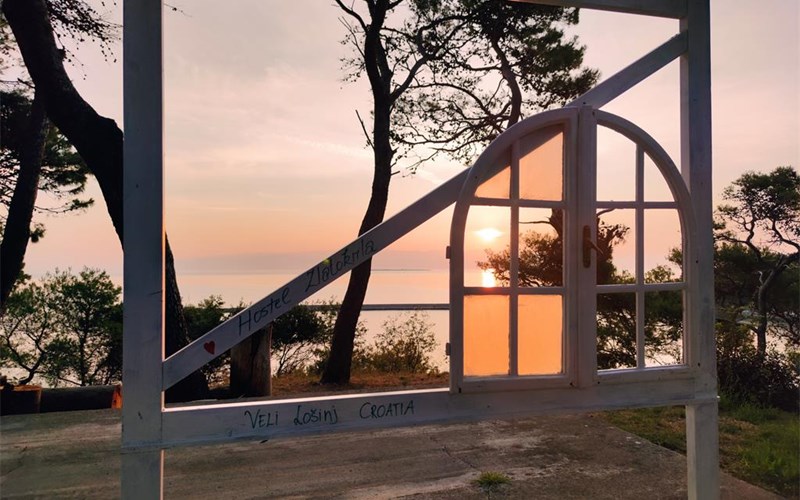 Hostel Zlatokrila 17